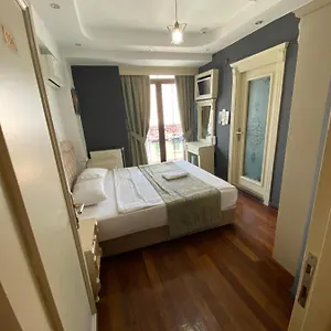 La Petite Maison Otel İstanbul