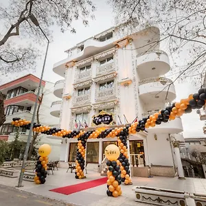 Twins Otel