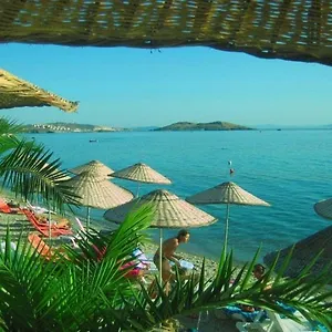 Teras Konukevi Foça